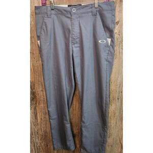 Oakley Golf Slacks Pants Men's Size 32x32 Casual Performance Lightweight Gray
